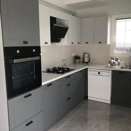 Dalyancentral 4br Private Villa